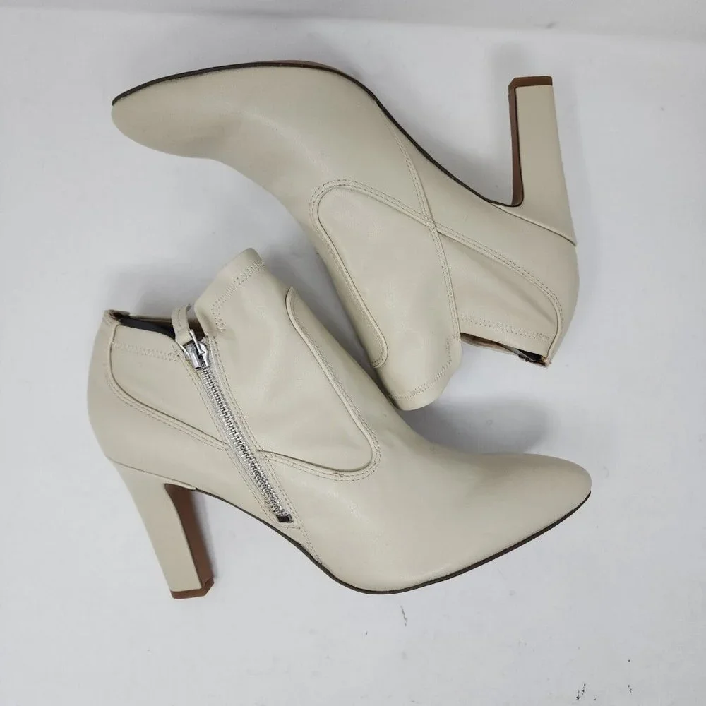 Franco Sarto Pumps Womens 9.5 Beige Kaye Pointed Toe Cream Booties Heels Zip